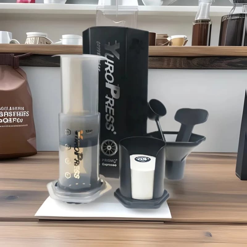 Kannettava French press -kahvinkeitin